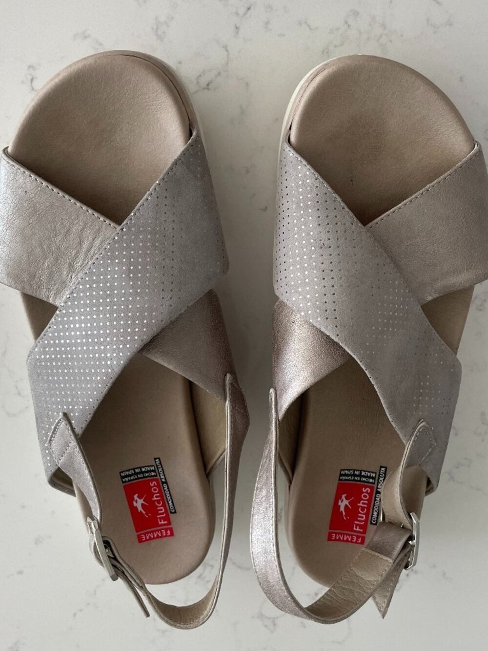 Fluchos Comodidad Absoluta Stylish Support Platform Sandals Pewter Grey Sz 40 EU
